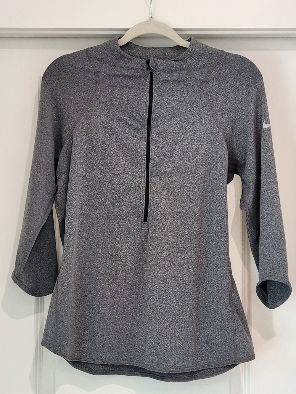 Nike Women's Dri-Fit Gray Quarter-Zip Performance Pullover Size L